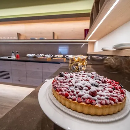 Tre Pini Hotel 3*