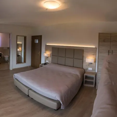 Tre Pini Hotel Danta