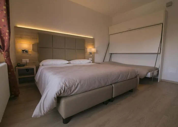Tre Pini Hotel 3*